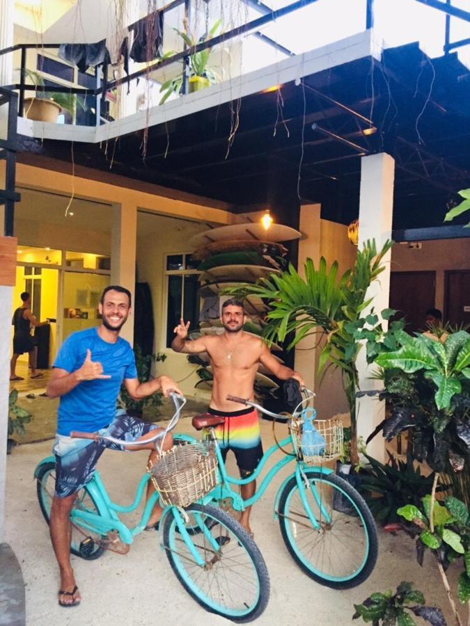Molar Wave Hotel Himmafushi Exterior photo